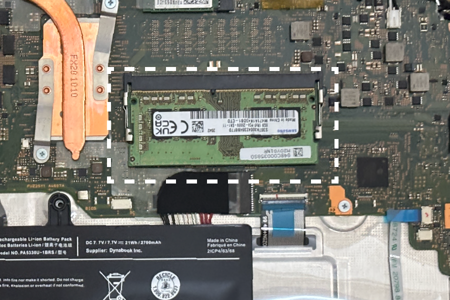 購入したS73/FRはメモリ交換可能